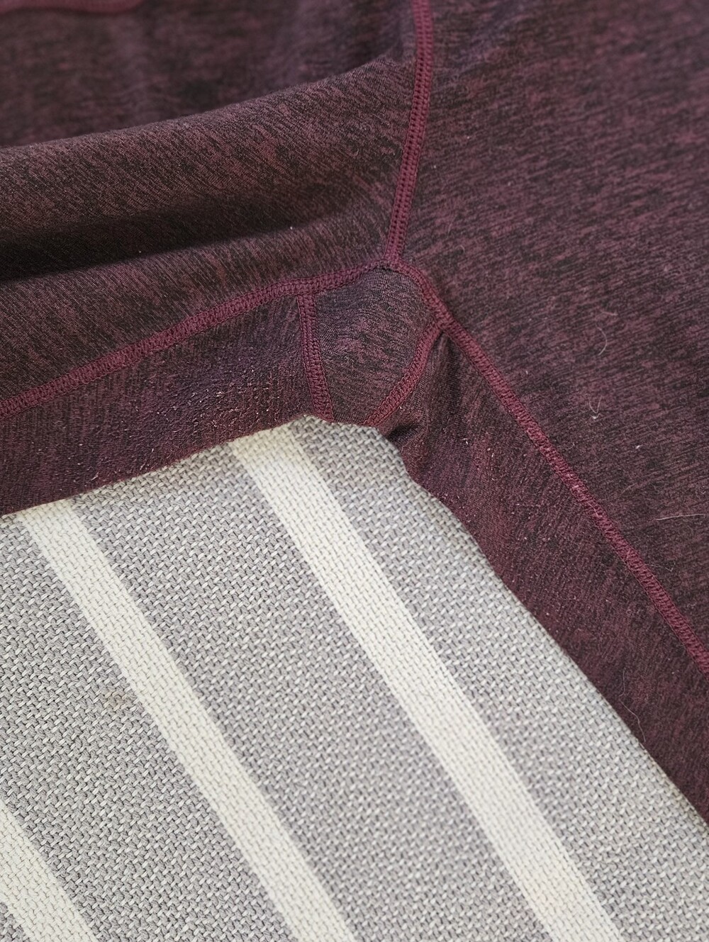 Spirtual Gangster Burgundy Heathered Cropped Leggings - Picture 7 of 7